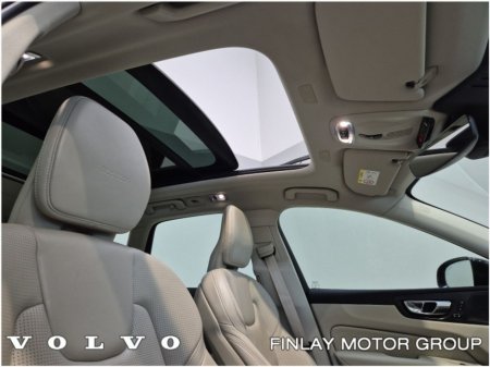 2020 Volvo XC60 T8 (390hp) PHEV Inscription Auto AWD €38,950 thumbnail