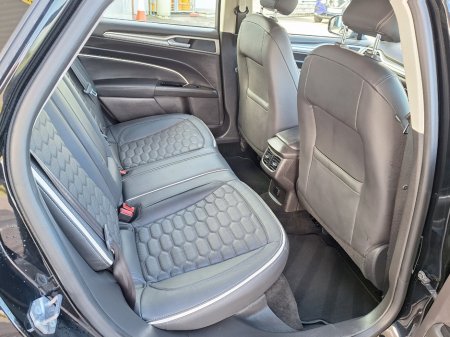 2018 Ford Mondeo - thumbnail 21