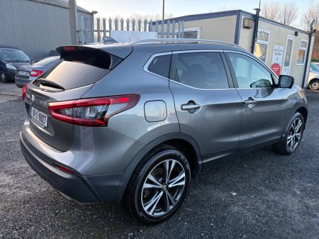 2018 Nissan Qashqai 1.5 DSL SV PREMIUM €15,995 thumbnail