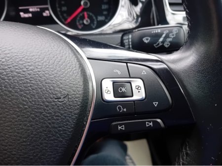 2016 Volkswagen Golf HIGHLINE 1.6 TDI MANUAL 5 SPEED 110HP 5DR @ REDDY 2 DRIVE LTD €13,850 thumbnail