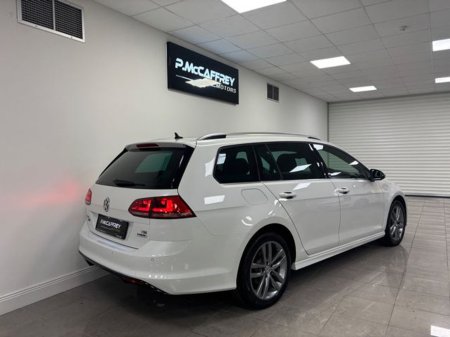 2015 Volkswagen Golf  €13,995 thumbnail