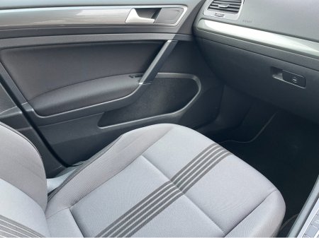 2016 Volkswagen Golf 1.2 TSI BLUEMOTION ALLSTAR MODEL DSG AUTO €15,500 thumbnail