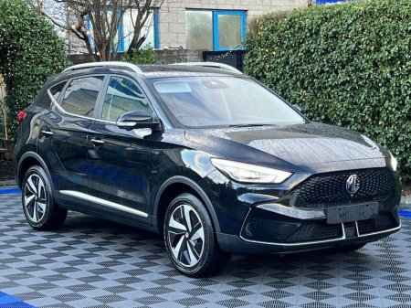 2024 MG ZS TROPHY CONNECT EV // AS NEW CAR // 3, 000 MILES // ADAPTIVE CRUISE CONTROL // DIGITAL CLUSTER €22,900 thumbnail