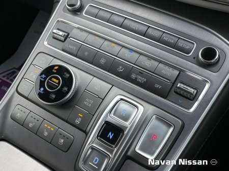 2021 Hyundai Santa Fe 1.6 PHEV 4WD Executive Plus Auto thumbnail