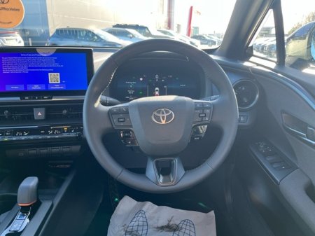 2024 Toyota C-HR - thumbnail 9