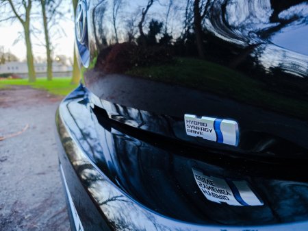 2019 Toyota Corolla 1.8 Hybrid Aura Hatchback €17,950 thumbnail