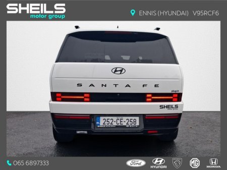 2025 Hyundai Santa Fe 1.6 PHEV 4WD Premium Calligraphy €66,950 thumbnail