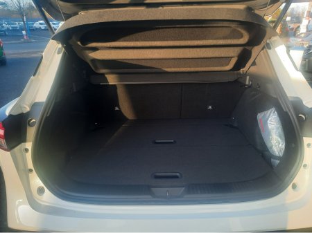 2023 Nissan Qashqai QQ 1.3 HYB SV PREMIUM GR RR MY2 4 €29,850 thumbnail