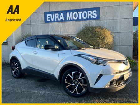 2019 Toyota C-HR SOL HYBRID AUTOMATIC 1.8 PETROL //HIGH SPEC//FULL LEATHER HEATED SEATS//KEYLESS ENTRY//REVERSE CAMERA// €20,950 thumbnail