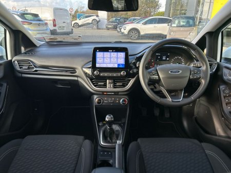 2023 Ford Fiesta Hybrid €20,950 thumbnail