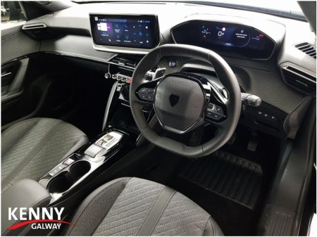 2025 Peugeot 2008 ALLURE 1.2 MILD-HYBRID 13 €34,990