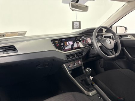 2018 Volkswagen Polo NEW NCT COMFORTLINE 1.0 MANUAL**MULTIFUNCTIONAL STEERING WHEEL**TOUCH SCREEN MEDIA DISPLAY**PARKING SENSORS**APPLE CARPLAY**BLACK CLOTH INTERIOR**SEMI DIGITAL DASH**ISOFIX**FINANCE AVAILABLE** €14,495 thumbnail