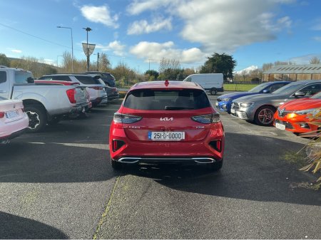 2025 Kia Ceed GT-LINE €32,995 thumbnail