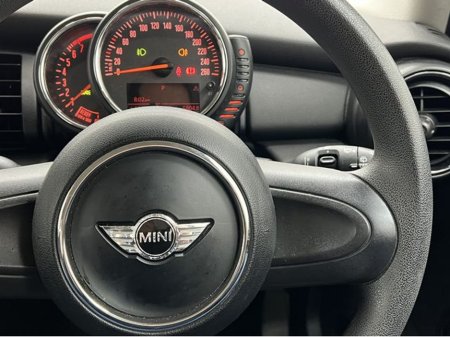 2016 MINI One 1.2 Automatic, Reversing camera €13,895 thumbnail