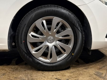 2019 Mazda Demio - thumbnail 10