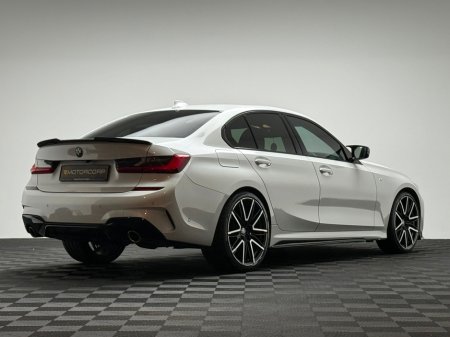 2019 BMW 3 Series 320D M SPORT €27,990 thumbnail
