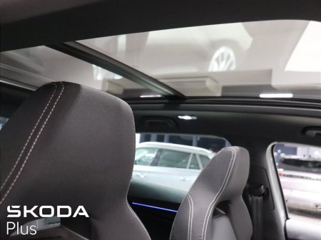 2023 Skoda Karoq 2.0TDI 115HP Sportline €35,950 thumbnail