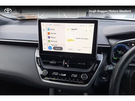 2023 Toyota Corolla Cross CROSS SPORT 1. 1.8 4DR AUTO €35,995 thumbnail