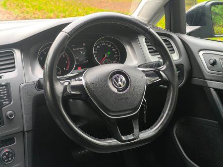 2014 Volkswagen Golf - thumbnail 14