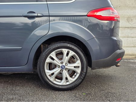 2014 Ford S-Max 2.0 TDCI TITANIUM 140PS 5DR €7,950 thumbnail