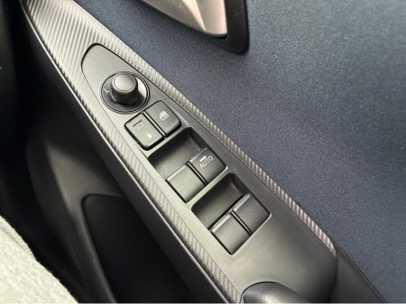 2016 Mazda Demio - thumbnail 18