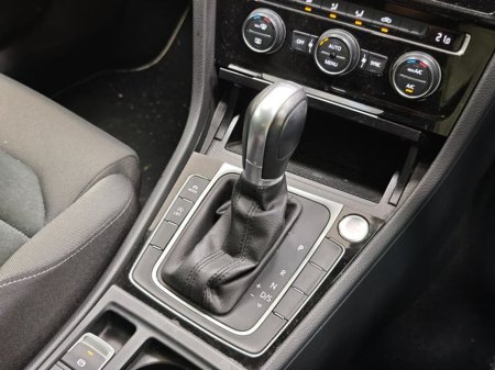 2018 Volkswagen Golf - thumbnail 19