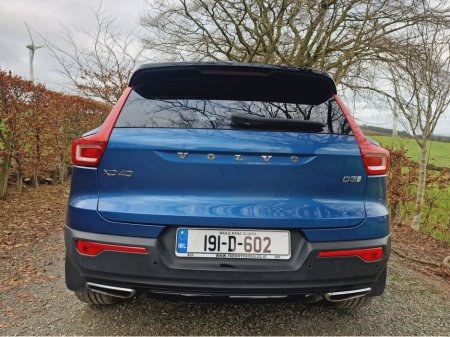 2019 Volvo XC40 R-DESIGN 5DR AUTO FINANCE AVAILABLE €27,950 thumbnail