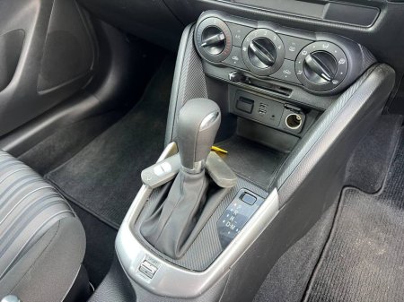 2017 Mazda Demio 1.3 SKYACTIV // SERVICE HISTORY // AIR CONDITIONING // 15" ALLOYS €11,900 thumbnail