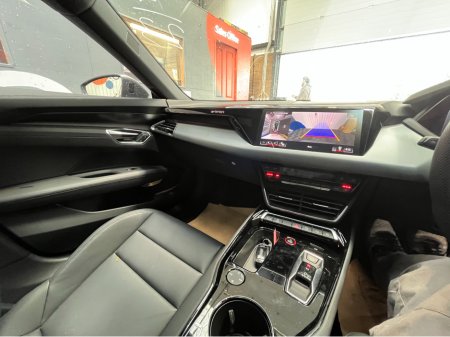 2023 Audi e-tron GT quattro - thumbnail 21