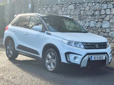 2016 Suzuki Vitara - view 2