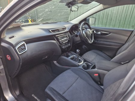 2014 Nissan Qashqai - thumbnail 13