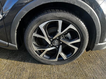 2018 Toyota C-HR Toyota CHR G-model, huge spec every extra €20,700