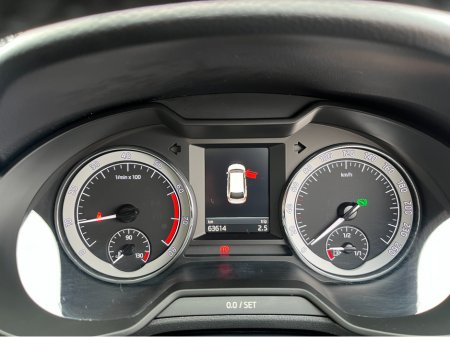 2018 Skoda Octavia COMBI STYLE AUTOMATIC 1.0 TSI 115HP //HIGH SPEC//SAT NAV//REVERSE CAMERA//LOW MILES// €17,950 thumbnail