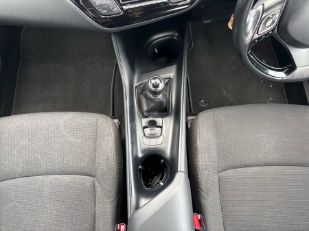 2018 Toyota C-HR - thumbnail 23