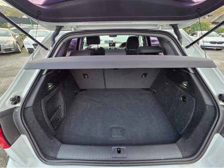 2017 Audi A3 SPORTS EDITION 1.4 TFSI  VIRTUAL COCKPIT - NAVIGATION -CARPLAY ANDROID AUTO - REVERSING CAMERA / PARKING SENSORS - DRIVE MODE €18,500 thumbnail