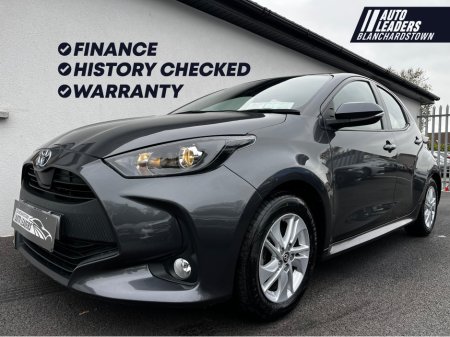2022 Toyota Yaris 1.5 HYBRID LUNA AUTO €16,900