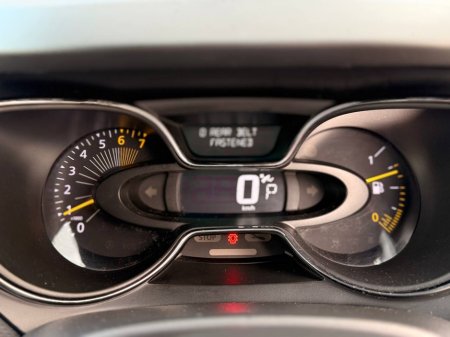 2016 Renault Captur - thumbnail 39