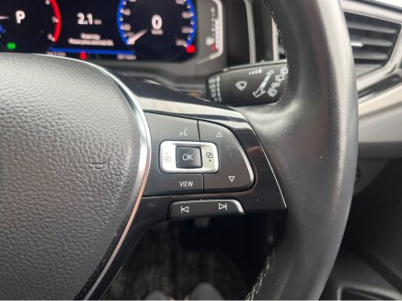 2020 Volkswagen Polo COMFORTLINE AUTOMATIC 1.0 PETROL //LOW MILES//KEYLESS ENTRY//ADAPTIVE CRUISE CONTROL//REVERSE CAMERA//WIRELESS CHARGING// €17,950 thumbnail