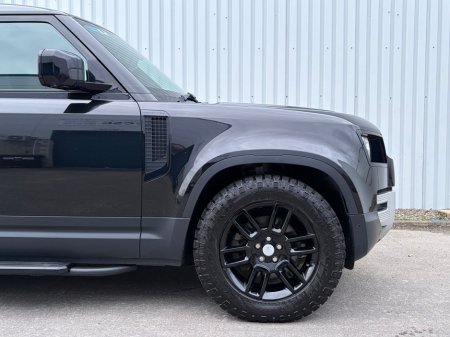 2021 Land Rover Defender - thumbnail 12