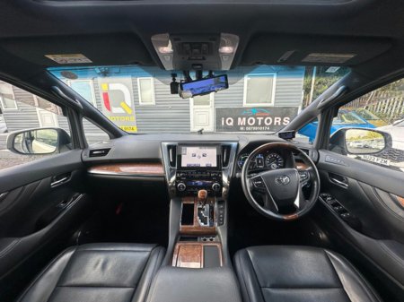 2015 Toyota Alphard - thumbnail 19