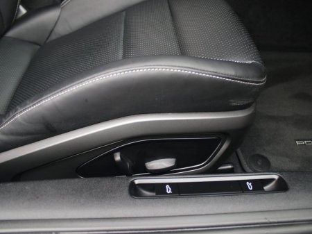 2022 Porsche 911 Carrera €175,000 thumbnail