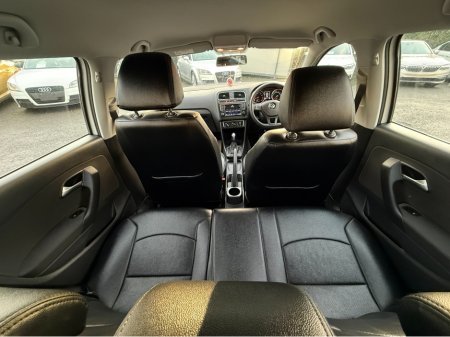 2016 Volkswagen Polo (162 REG ) LEATHER CUSTOM SEATS / LOW ROAD TAX / SIMI DEALER €11,950 thumbnail