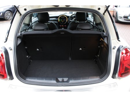 2019 MINI Cooper 1/5D COOPER SPORT EDITION WITH ONKLYB 79,000KM'S // WHAT A CAR // HEATED LEATER RECARO TYPE SEATS // WELL WOTH VIEWING // BUY WITH CONFIDENCE AA AND SIMI APPROVED DEALER 2026 // FINANCE ARRNAGED // €17,950 thumbnail