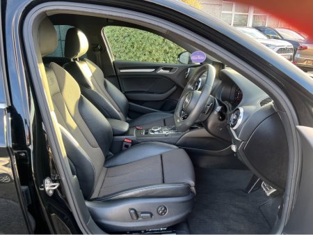 2018 Audi A3 S-LINE SALOON AUTOMATIC 1.4 PETROL //HIGH SPEC//LOW MILES//HALF LEATHER HEATED SEATS//ADAPTIVE CRUISE CONTROL//KEYLESS ENTRY// €22,950 thumbnail