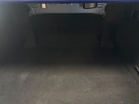 2020 Toyota Camry - thumbnail 18