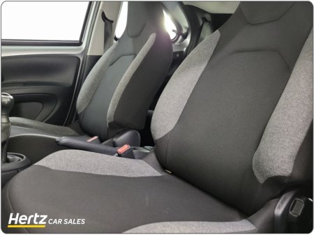 2023 Toyota Aygo X - thumbnail 5