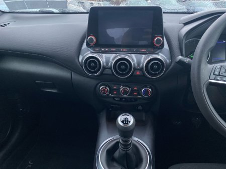 2020 Nissan Juke - thumbnail 11