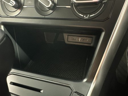 2023 Volkswagen Polo Sport Automatic 1.0 Tsi €22,400 thumbnail