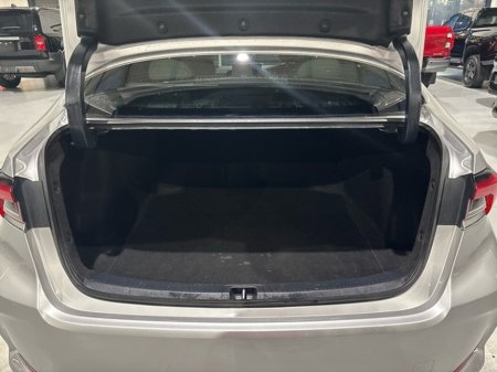 2021 Toyota Corolla HYBRID LUNA SPORT 4DR AUTO €22,950 thumbnail