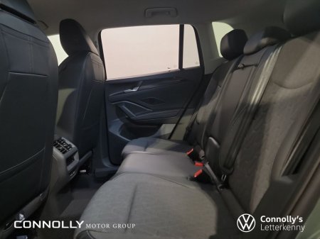 2026 Volkswagen Tiguan  thumbnail